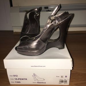 Women’s size 6